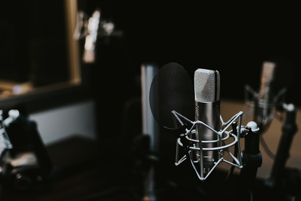 Attrezzatura per registrazione di podcast e talk show